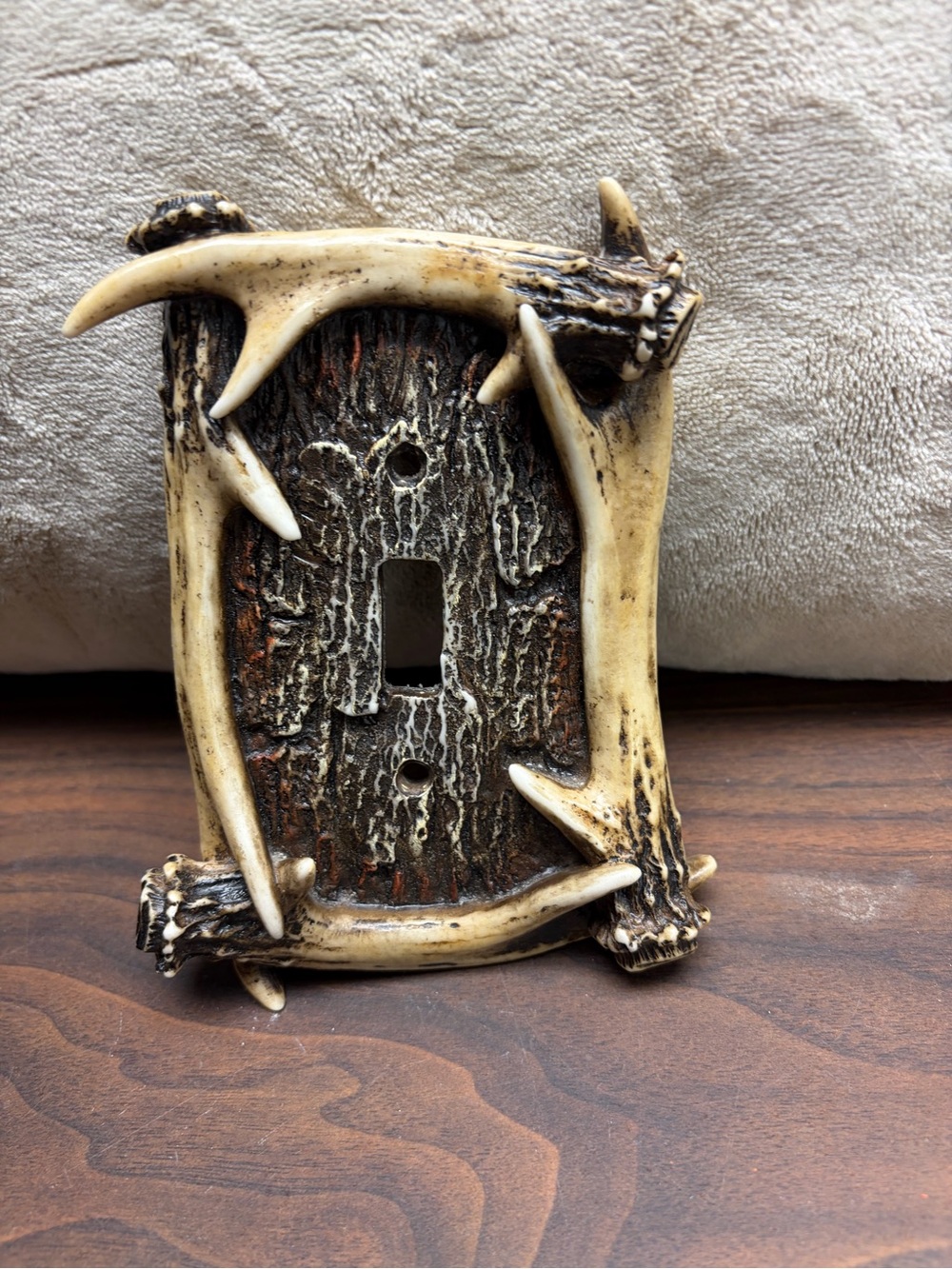 Faux Antler Single Toggle Light Switch Cover Plate - Rustic Cabin Decor